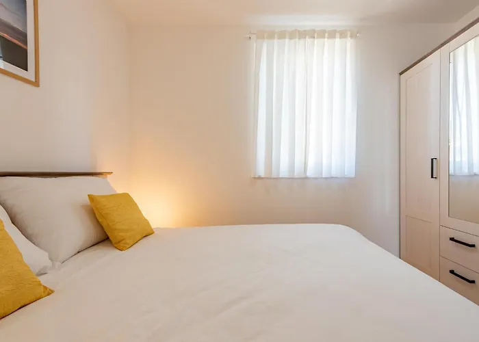 Sidro Apartament *