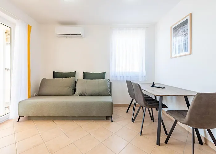 Apartman Sidro *